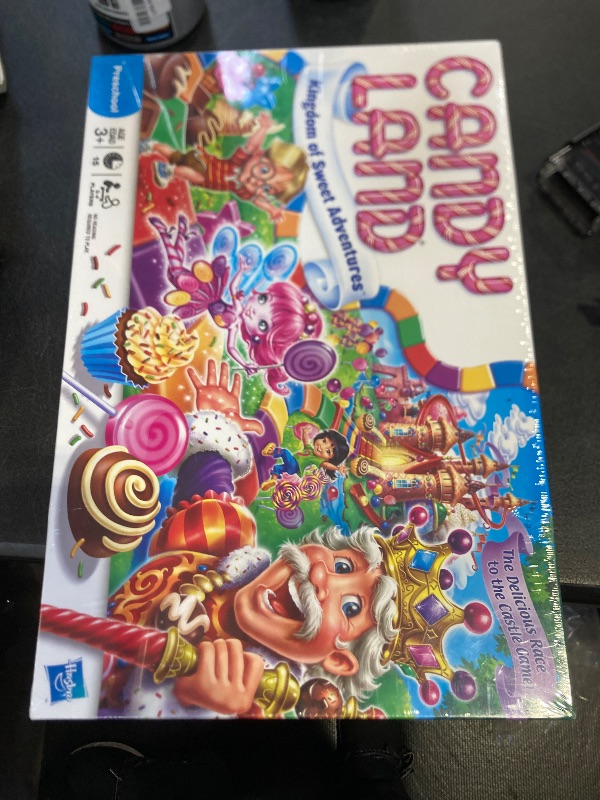 Photo 1 of Hasbro Gaming Candy Land Kingdom of Sweet Adventures Board Game for Kids, Ages 3 & Up (Amazon Exclusive)653569441243