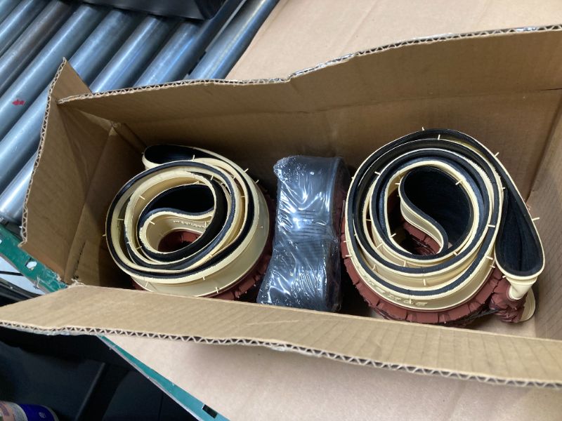 Photo 1 of 2-Pack Cruiser Bike Tires Set: Hycline 26x2.125 Inch (57-559 mm) Folding Replacement Bicycle Tires and Pair 26-inch Inner Tubes with Tire Levers for Beach or Urban City Commuter Bike-Brown