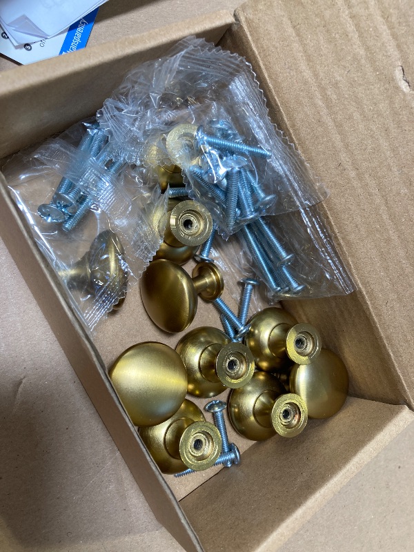 Photo 1 of Ravinte 10 Pack Gold Round Zinc Cabinet Brass Knobs for Kitchen Bathroom Closet Dresser Cabinets