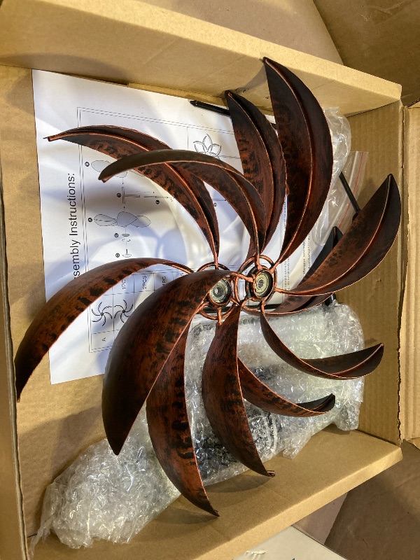 Photo 1 of Wind Spinner Outdoor Metal Wind Sculptures 360 Degrees Wind Spinners for Yard and Garden