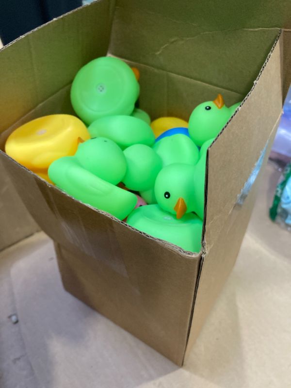 Photo 1 of Chivao  Mini Rubber Ducks Gift Bathtub Toys for Holiday Cruise Birthday Party Favor(Multicolor)