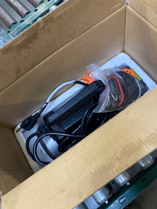 Photo 1 of Orion Motor Tech AC Vacuum Pump and Gauge Set, 1/3 hp 4 cfm Vacuum Pump Manifold