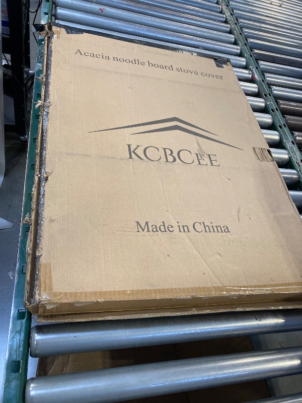 Photo 1 of Acacia noodle board stove cover