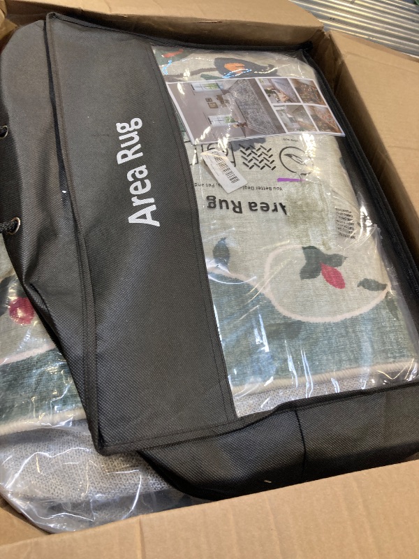 Photo 1 of 8x10 Are rug 