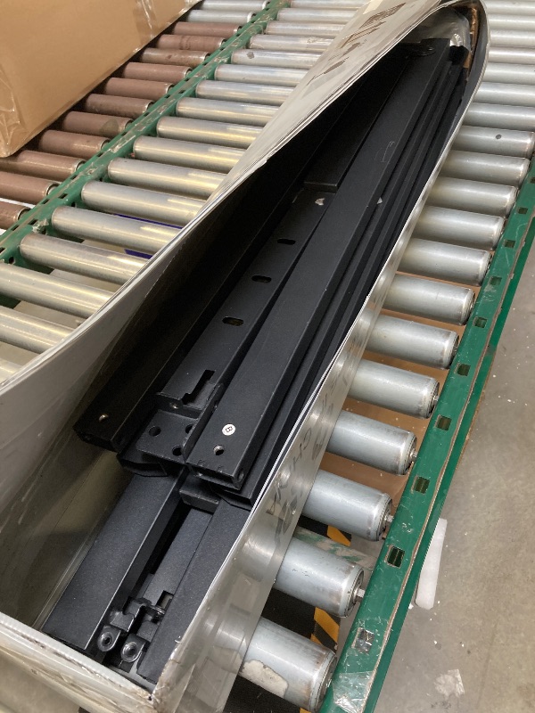 Photo 1 of Queen bed frame bed metal platform 