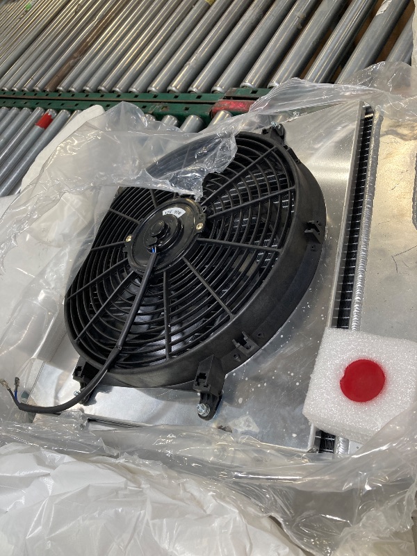 Photo 1 of Radiator with Shroud Fan For 1981-96 Suzuki Sierra Jimny/Samurai/JA51 SJ413 MT 19-2/7'' H X 20-1/2'' W