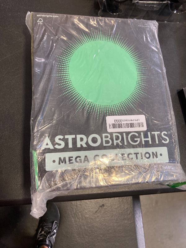 Photo 1 of Astrobrights Mega Collection, Colored Paper, Ultra Green, 625 Sheets, 24 lb/89 gsm, 8.5" x 11" - MORE SHEETS! (91677)