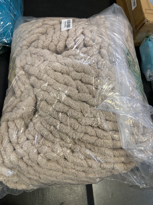 Photo 1 of LAST MODA Chunky Knit Blanket Throw, 100% Hand Knit Throw Blanket Handmade Chenille Cable Knit Throw for Couch, Stylish Cozy Soft Rope Knot Crochet Blanket for Home Decor, Beige Linen, 40x50 Inches