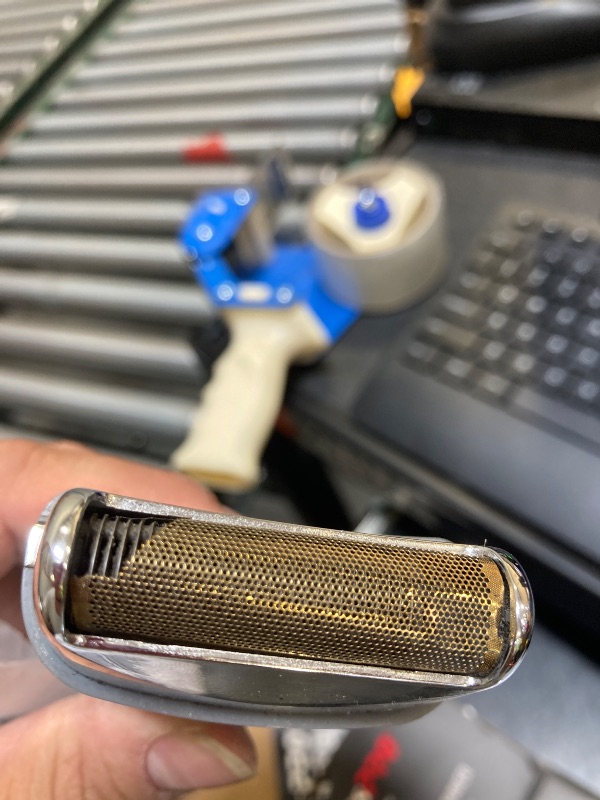 Photo 1 of BaBylissPRO Barberology Foil Shaver FXFS1 SILVERFX Professional High-Torque Shaver