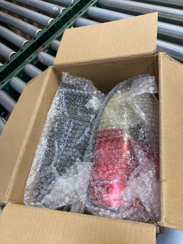 Photo 1 of Tail Lights Assembly Compatible With 1995-2000 Toyota Tacoma Rear Left Driver and Right Passenge Side Taillight w/Bulb Replace TO2801116 TO2800116 8155004030 8156004030 (Red/Clear Len)