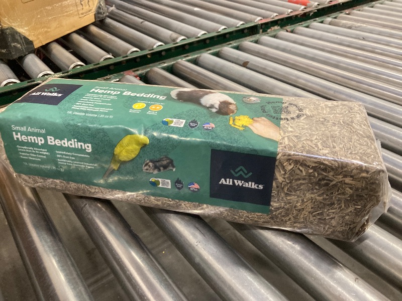 Photo 1 of Bedding For Chicken Coops, Guinea Pigs, Hamsters, Rabbits, and Other Small Animals - 100% Natural, Superior Odor Control, Sustainably Sourced Pet Bedding