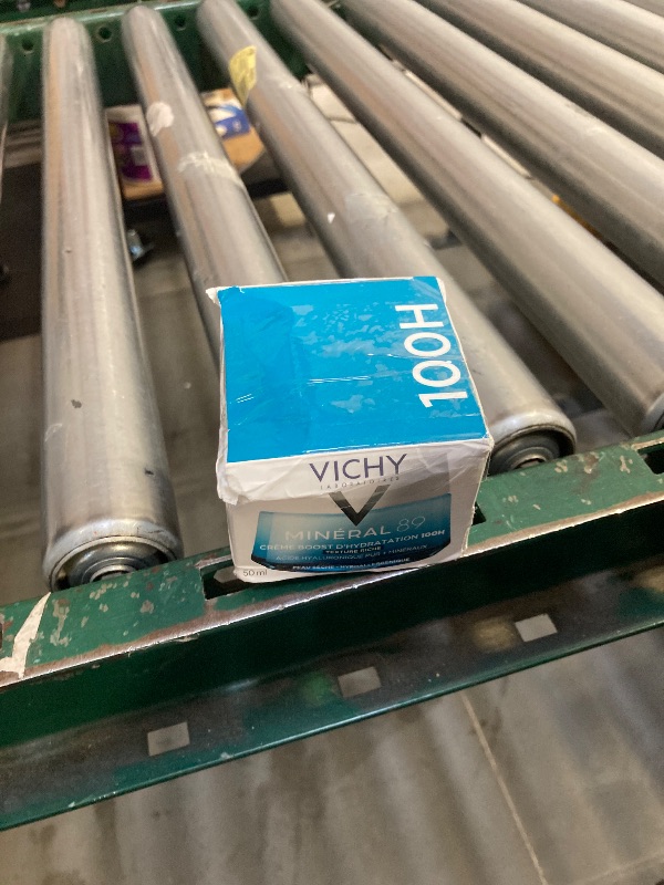 Photo 1 of VICHY Mineral 89 Rich Cream, 100H Moisture Boosting Cream, Hydrating Face Moisturizer with Hyaluronic Acid, Niacinamide and Lipids, Daily Face Moisturizeer with Rich Texture for Dry Skin