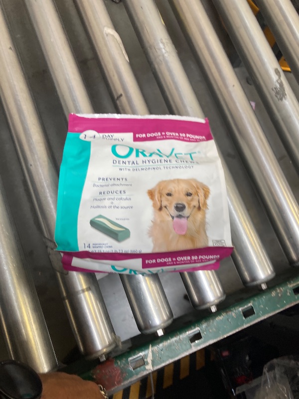 Photo 1 of ORAVET Dental Chews for Dogs, Oral Care and Hygiene Chews (Large Dogs, Over 50 lbs.) Pink Pouch, 14 Count