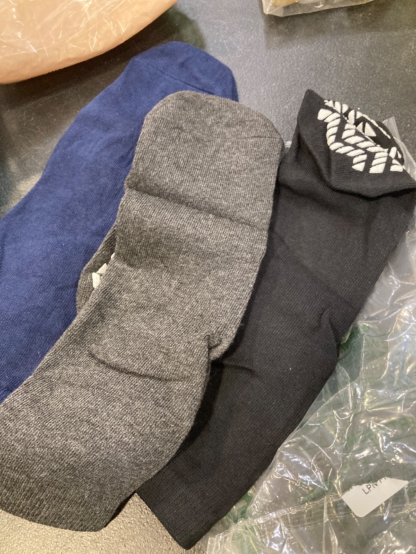 Photo 1 of ZAKASA Non Slip Grip Socks - Non Skid Crew Grippy Socks for Men Women Anti Slip Grippers for Elderly Hospital Yoga Pilates