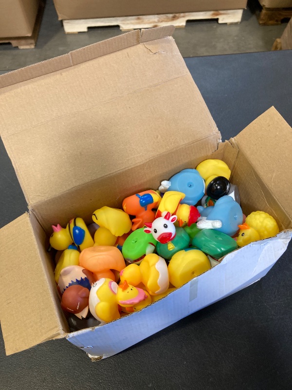 Photo 1 of SCIONE 50 Pack Rubber Ducks Bath Toy in Bulk, Baby Bath Toy Assortment Rubber Ducks for Floater Duck for Kids,Bathtub Toys Party Favors Birthday Gifts