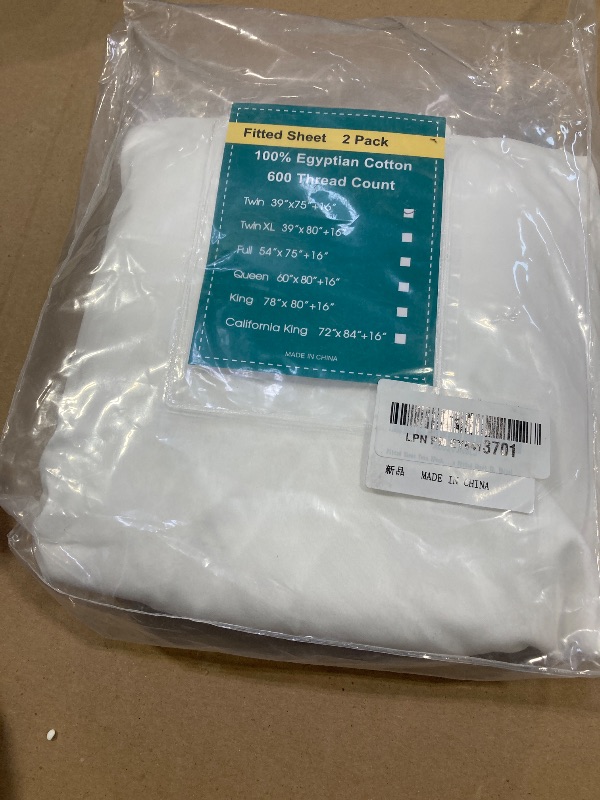 Photo 1 of 2-Pack Pure Cotton Fitted Sheet Twin Size, 600 Thread Count 16" Deep Pocket Egyptian Cotton Fitted Sheet (2pcs, Twin, White)