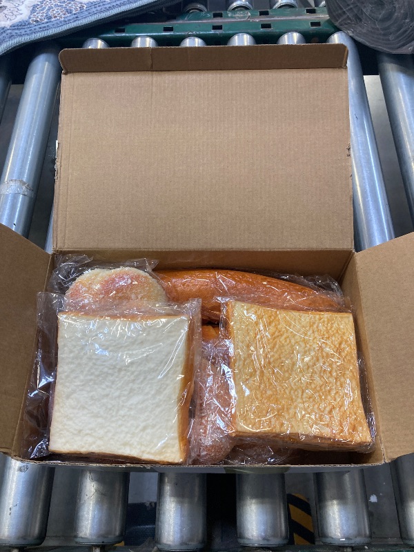 Photo 1 of 8pcs Artificial Bread Set, Realistic Fake Food for Display, Fake Bread for Decoration, Faux Food Props, Includes Faux Croissant, Dessert, Baguette and Toast
