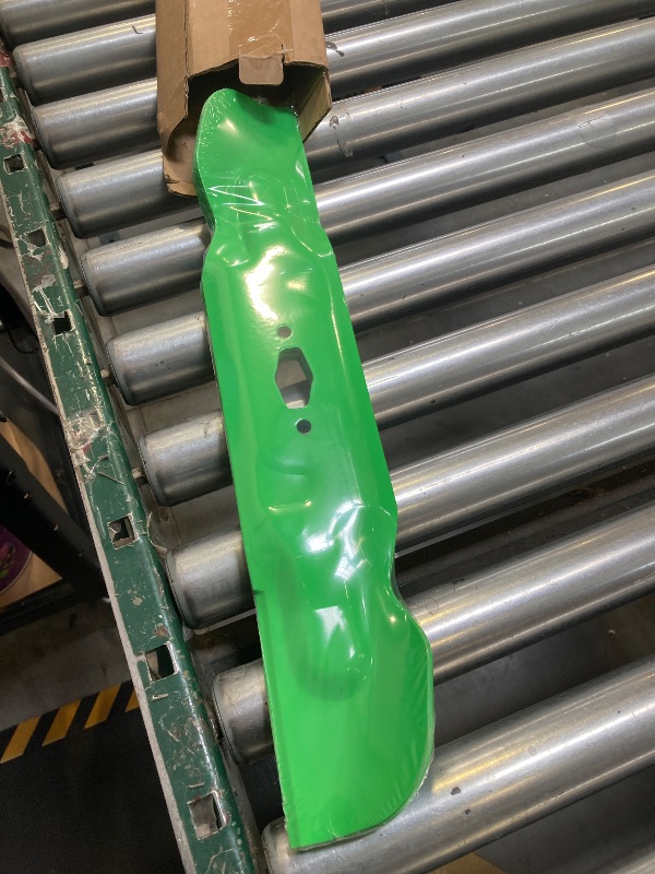 Photo 1 of 3 Pack Mower High-Lift Blade Replaces OEM 742P05086 742-05086 Compatible with Cub Cad et MTD ZT1-54 ZT2-54 XT1-GT54 XT2-ST54 54 Inch Deck Lawn Mower
