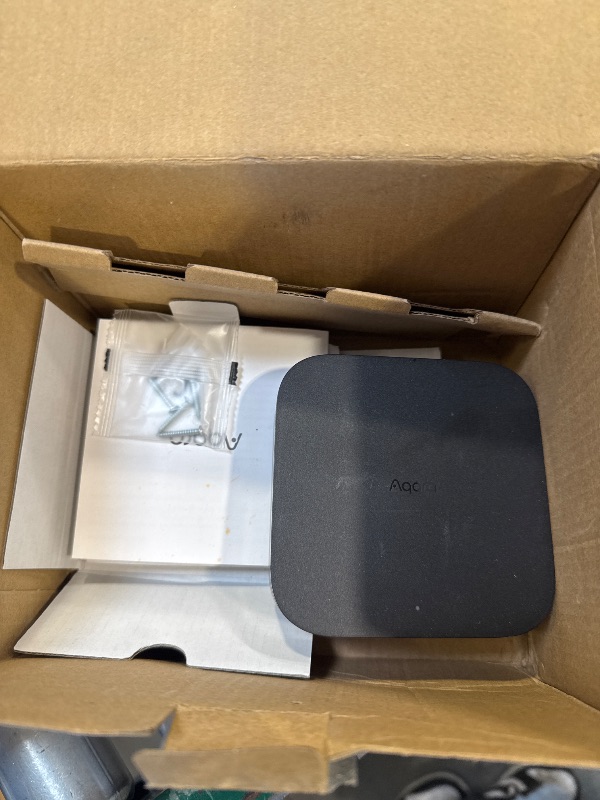 Photo 1 of Aqara Smart Home Hub M3 for Advanced Automation, Matter Controller, Thread Border Router, Features Zigbee, Bluetooth, Wi-Fi, PoE, IR, Supports Alexa, Apple HomeKit, SmartThings, Home Assistant, IFTTT