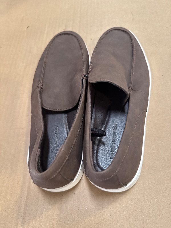 Photo 1 of Amazon Essentials Mens Slip-on Loafer Sneakers 9