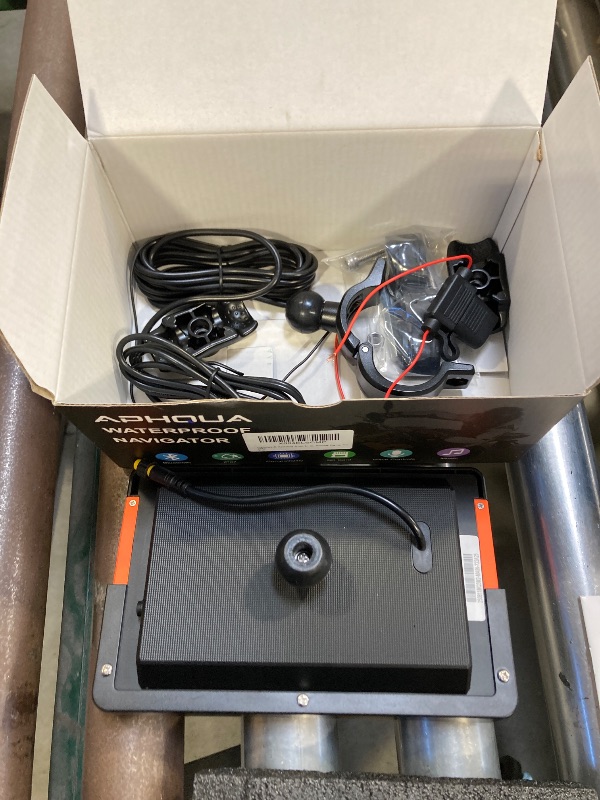 Photo 1 of APHQUA Motocycle Carplay-7-Inch Motorcycle GPS Navigation System with Apple CarPlay & Android Auto, Waterproof Touchscreen, Bluetooth, IP67 Waterproof for Motorbike, Support Siri & Google Assistant