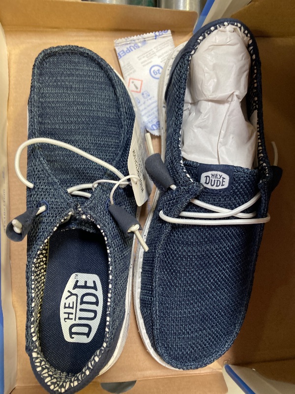 Photo 1 of (SEE NOTES) HEYDUDE Wendy Stretch Sox Navy Size 6, Women’s Shoes, Women’s Slip-on Loafers, Comfortable & Light-Weight