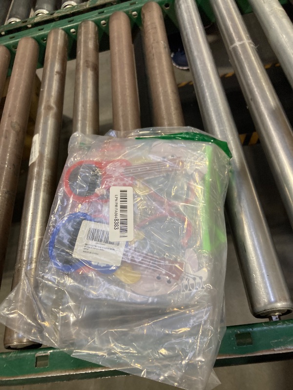 Photo 1 of 18pcs Juego de juguetes inflables de estrella de rock los años 80 y 90?6 pairs of goofy glasses 6 inflatable guitar,6 micrófonos?accesorios de cabina de fotos para adultos,