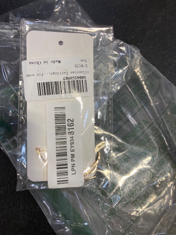 Photo 1 of Allereyae Boho Wing Ear Climber Earrings Hollow Angel Wing Stud Earrings Gold Angel Wing Earrings Wing Crystal Earrings Cz Wing Crawler Earrings Jewelry for Women