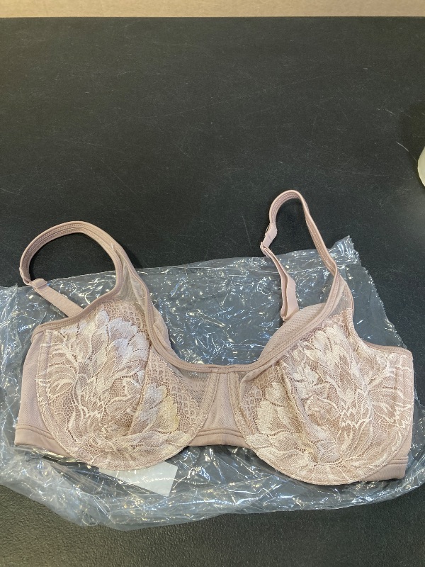 Photo 1 of 34DD-Bali Women's One Smooth U Lace Minimizer Bra, Underwire Bras, Full-Coverage Convertible Bra

