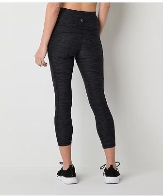Photo 1 of MEDIUM-Xersion EverContour Womens High Rise 7/8 Ankle Legging
