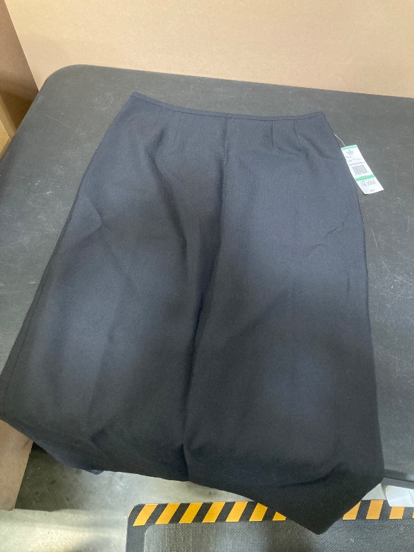 Photo 1 of SIZE 8-Black Label by Evan-Picone Womens Suit Skirt Long
