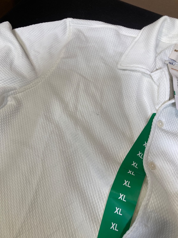 Photo 1 of XL- MENS BUTTON UP SHIRT