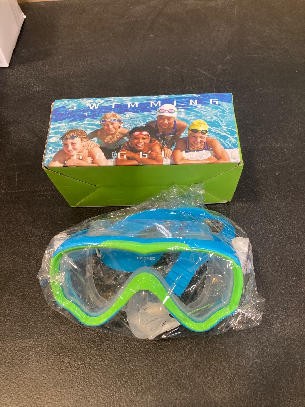 Photo 1 of KIDS BLUE AND GREEN SWIMMING GOGGLES 
