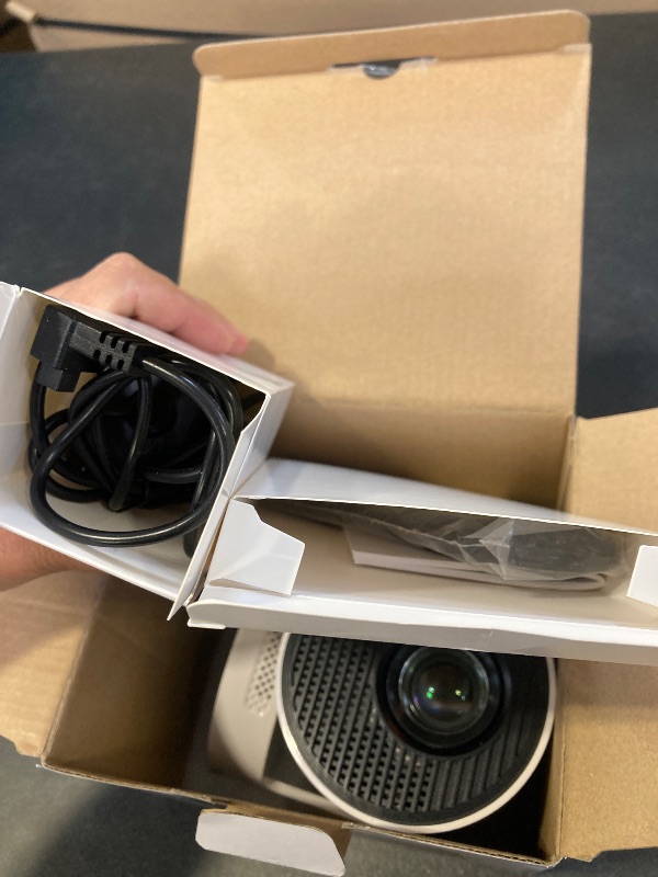 Photo 1 of ?Electric Focus?Magcubic Mini Projector 4K Support, Portable Projector with WiFi 6 and Bluetooth 5.4, Smart Proyector, 5W Soundbase Speaker, 180° Rotation for Home Theater HY300 Ultra