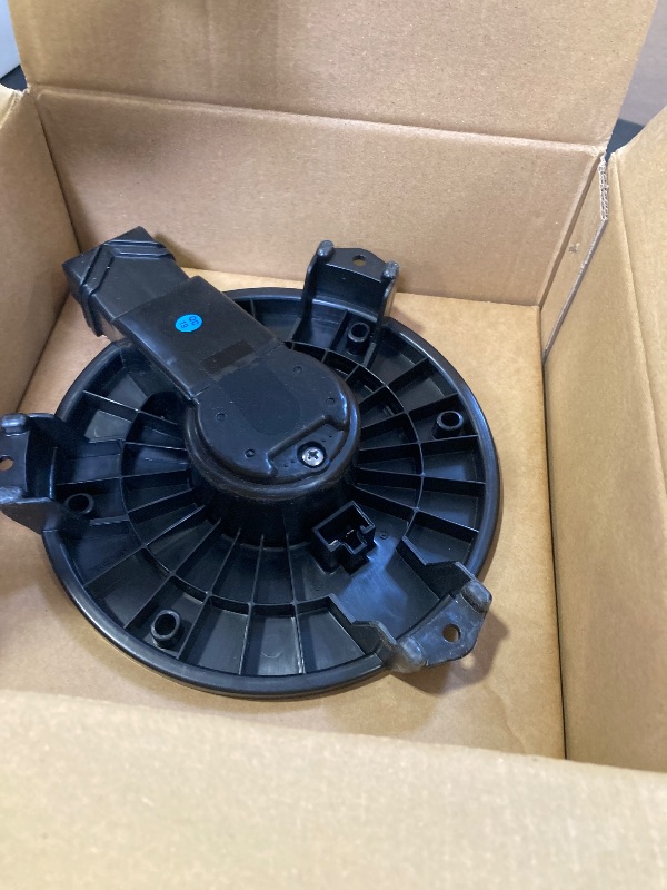 Photo 1 of AC Heater Blower Motor - Compatible with Honda Civic & Jeep Wrangler - Civic 2006, 2007, 2008, 2009, 2010, 2011, Wrangler 2007-2010 - Replaces 700194, 75821, 79310SNAA01, 79310-SNA-A01, PM9177
