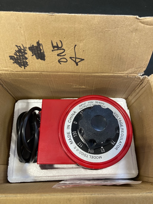 Photo 1 of YaeCCC Auto Voltage Transformer AC Variable Voltage Converter Transformer 110VAC Input, 0-130VAC (500W)