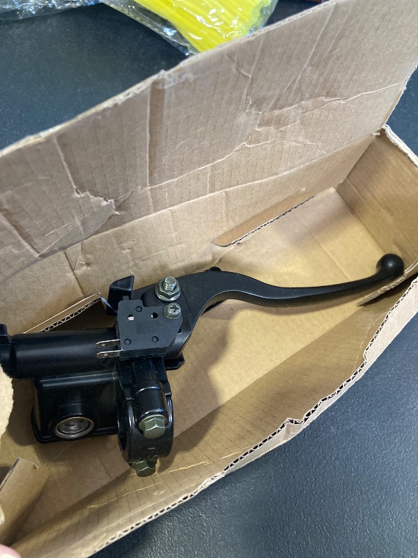 Photo 1 of HIAORS 7/8'' ATV Left Hand Hydraulic Brake Master Cylinder Lever Compatible with 110cc 125cc Taotao Coolster Kazuma Sunl Locin Chinese Quad 4 Wheeler 90cc 70cc 50cc Pit Dirt Bike Motorcycle Parts