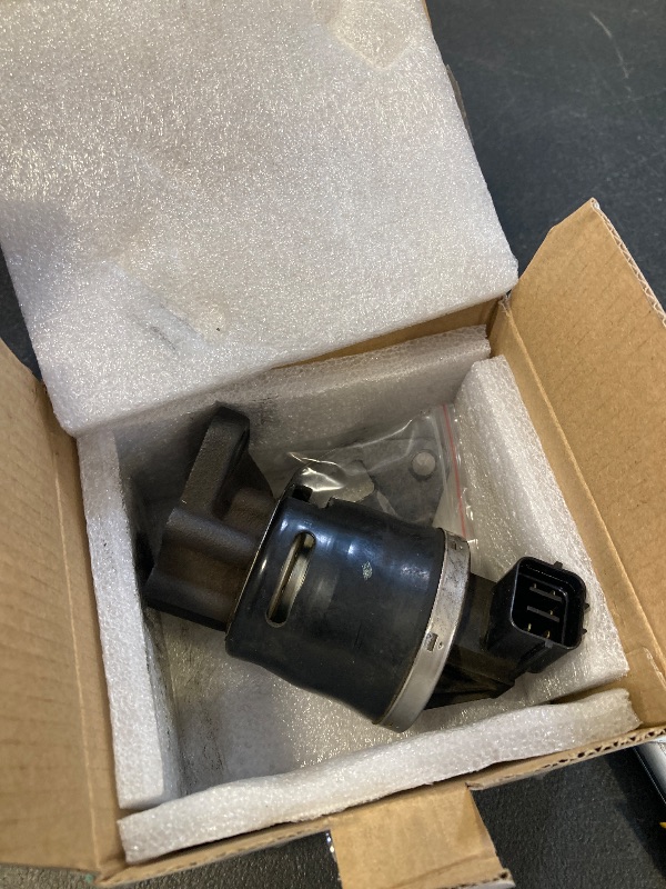 Photo 1 of AULINK EGV1130 (1.3L Hybrid Only) 18011-PWA-050 EGR Valve For 2003-2011 Honda Civic Hybrid-L 18011PWA050 18011-PWA-040 226633 226894 911801 EGR1733 EGR1981 EGR4298 EGV974 911-801