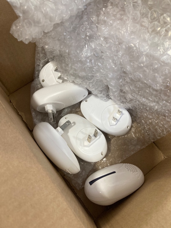 Photo 1 of 2025 Upgraded Version Ultrasonic Repeller Indoor, Mouse Traps Repellent Plug in, Pest Control,