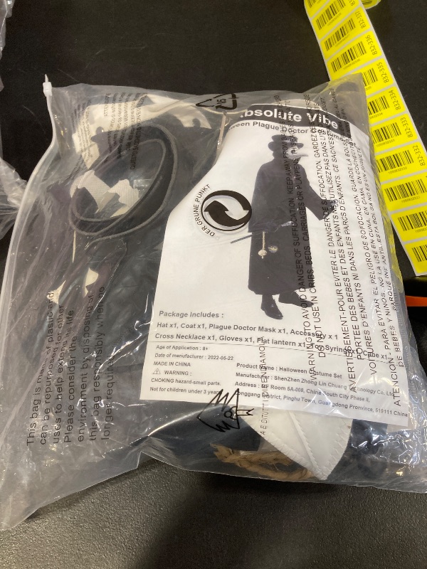 Photo 1 of Absolute Vibe Plague Doctor Bird Mask and Hat Combo Set Halloween Costume Steampunk Cosplay Props (S, WHITE-001)