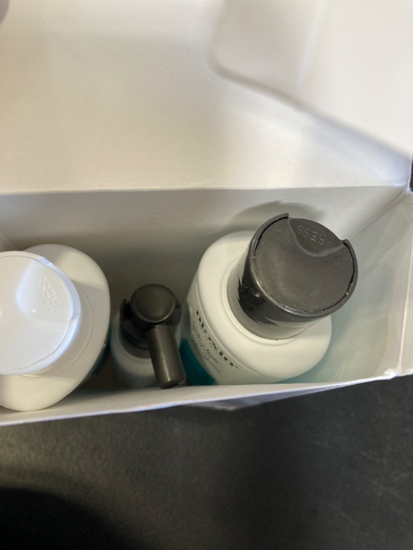 Photo 1 of Nioxin Scalp + Hair Thickening System 3 | For Colored or Damaged Hair with Light Thinning | With Niacinamide and Biotin | Trial Size | 1 Month Supply