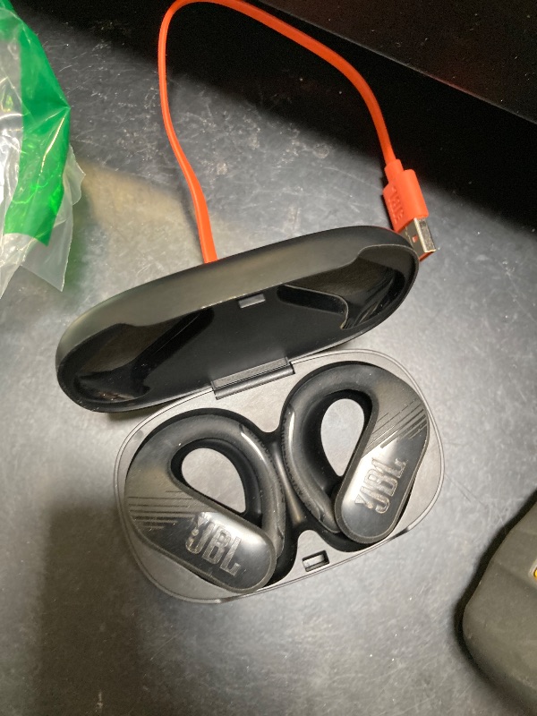 Photo 1 of JBL Endurance Peak II - Waterproof True Wireless in-Ear Sport Headphones - Black, Small
