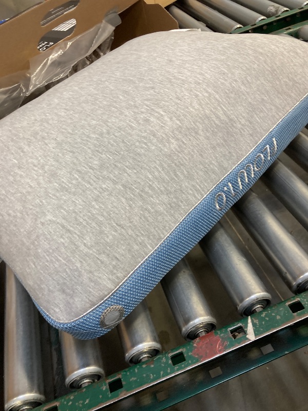 Photo 1 of Bedgear Flow Performance Pillow - Size 1.0 - Hybrid Design Firmness Bed Pillows for All Sleep Positions - Maximum Breathability - Washable Cover - 20" W x 26" L x 5.25" H