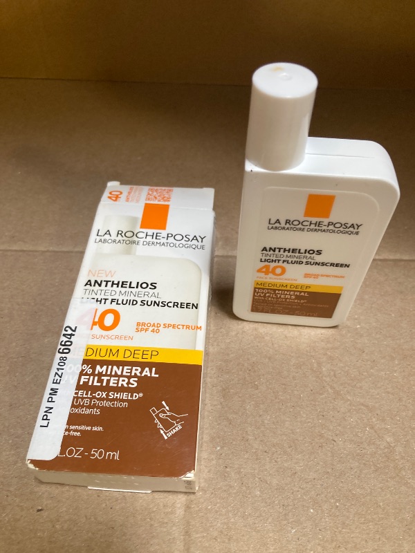 Photo 1 of La Roche-Posay Anthelios Tinted Sunscreen SPF 40+, Broad Spectrum SPF + Antioxidants, Titanium Dioxide & Zinc Oxide Sunscreen, 4 Flexible Shades With No White Cast, Oil Free & Oxybenzone Free