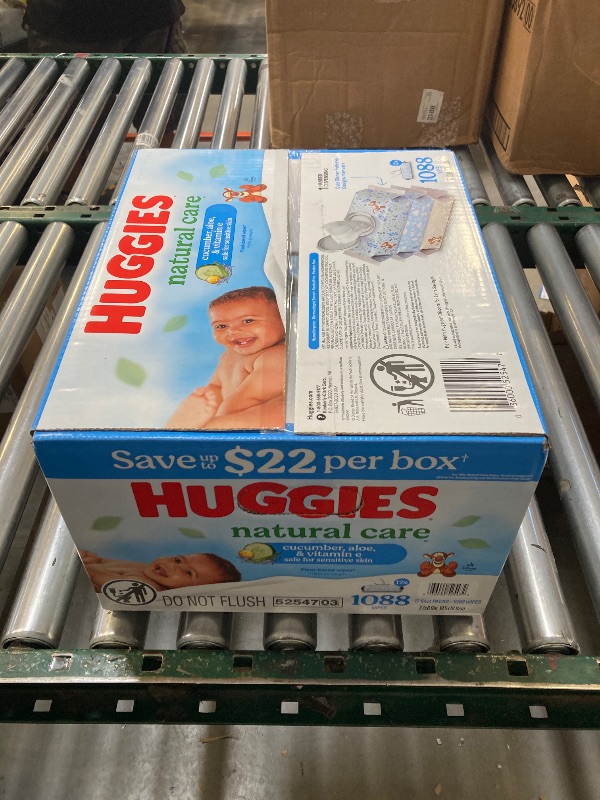 Photo 1 of Huggies Natural Care Baby Wipe Refill Refreshing Clean (1 088 Count)
