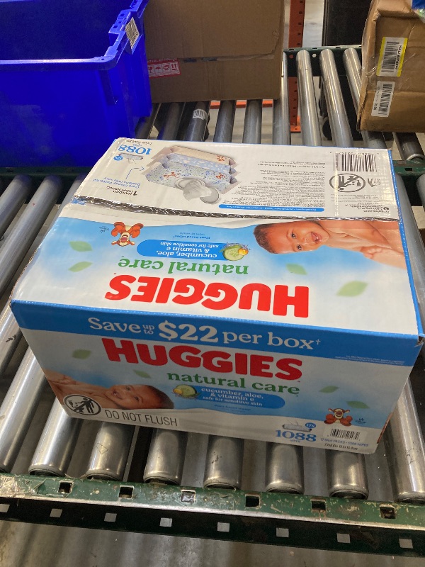 Photo 1 of Huggies Natural Care Baby Wipe Refill Refreshing Clean (1 088 Count)
