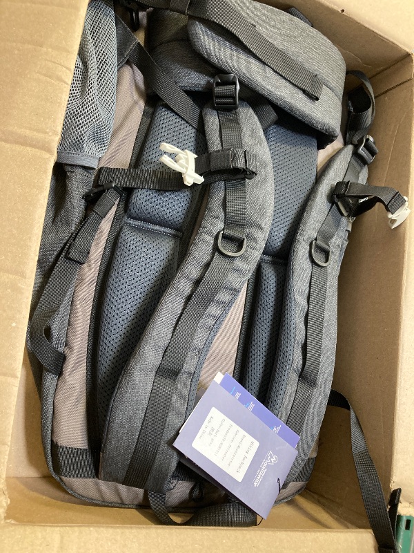 Photo 1 of MOUNTAINTOP 40L Hiking Backpack for Women & Men Outdoor Travel Camping Day  
