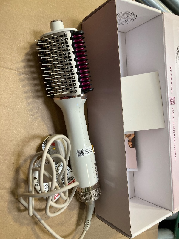 Photo 1 of Shark HT202 SmoothStyle Heated Comb + Blow Dryer Brush, Dual Mode, for All Hair Types, Silk