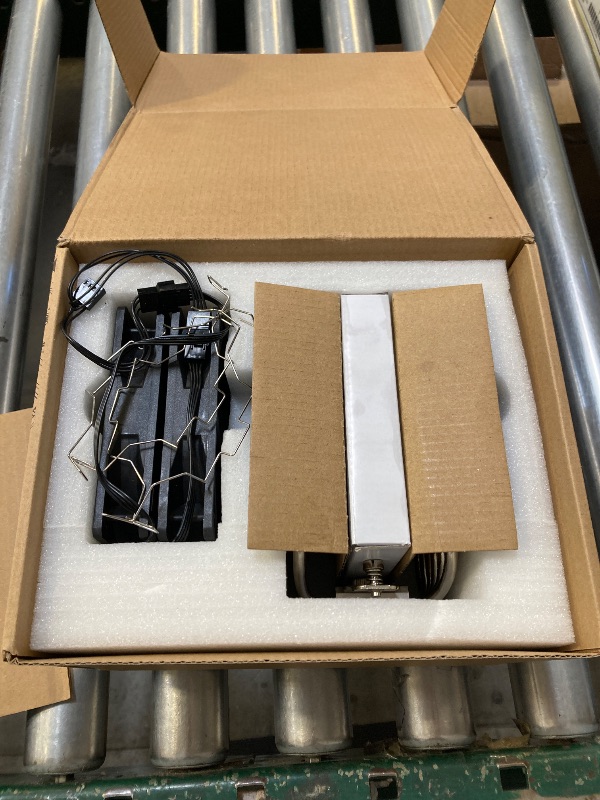 Photo 1 of Thermalright Peerless Assassin 120 SE CPU Cooler, 6 Heat Pipes AGHP Technology, Dual 120mm PWM Fans, 1550RPM Speed, for AMD:AM4 AM5/Intel LGA 1700/1150/1151/1200/1851,PC Cooler