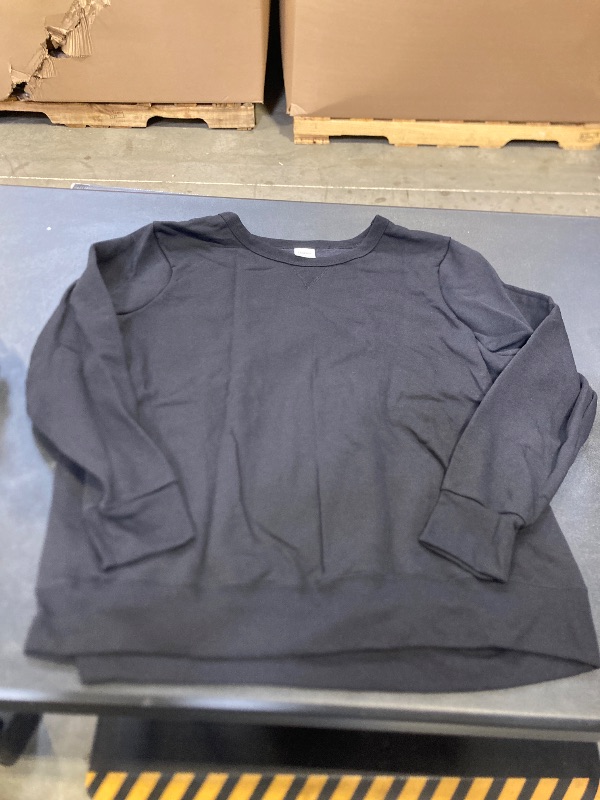 Photo 1 of hanes long sleeve crew neck sweatshirt 2xl